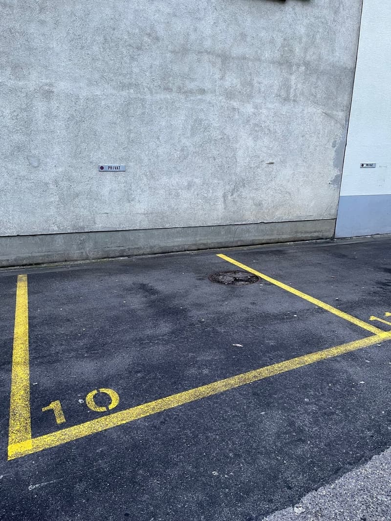 Tiny-Aussenparkplatz im Zentrum von Interlaken (3)