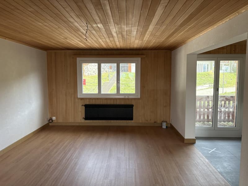 Villars-sur-Ollon au coeur du Village dans immeuble Poste et gare (9)
