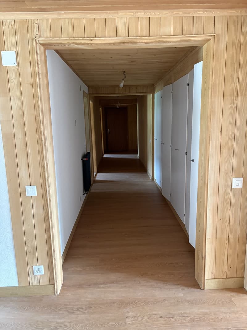 Villars-sur-Ollon au coeur du Village dans immeuble Poste et gare (2)