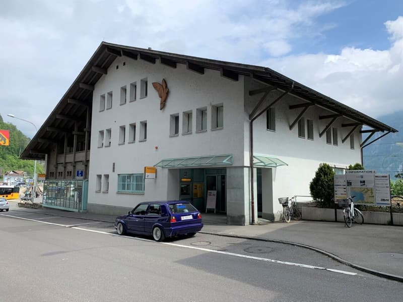 Beste Lage: Top Geschäftslokal in Brienz (3)