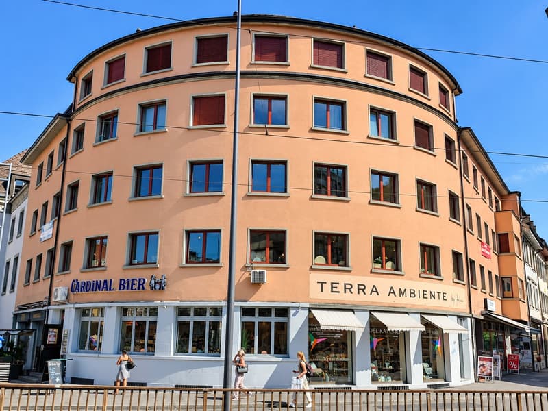 Grosszügige Gewerbefläche von ca. 138m2 an zentraler Lage - Ihr Standort am Bahnhof Baden (1)