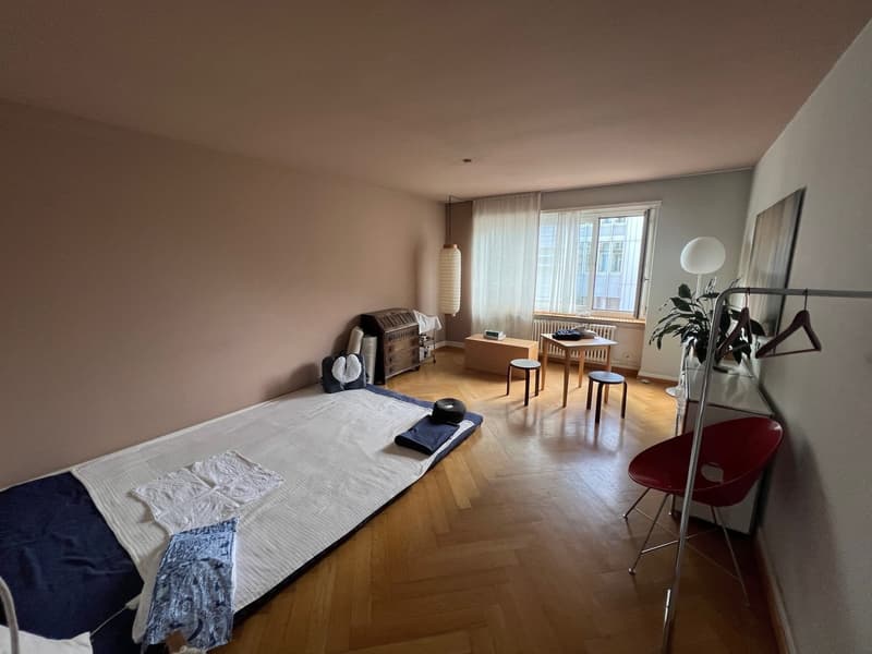 Zimmer rechts neben Küche
