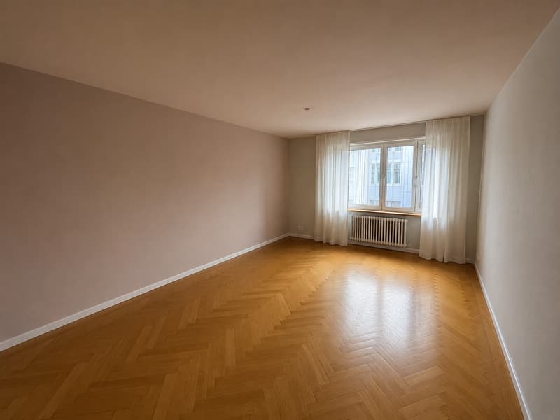 Zimmer rechts neben Küche