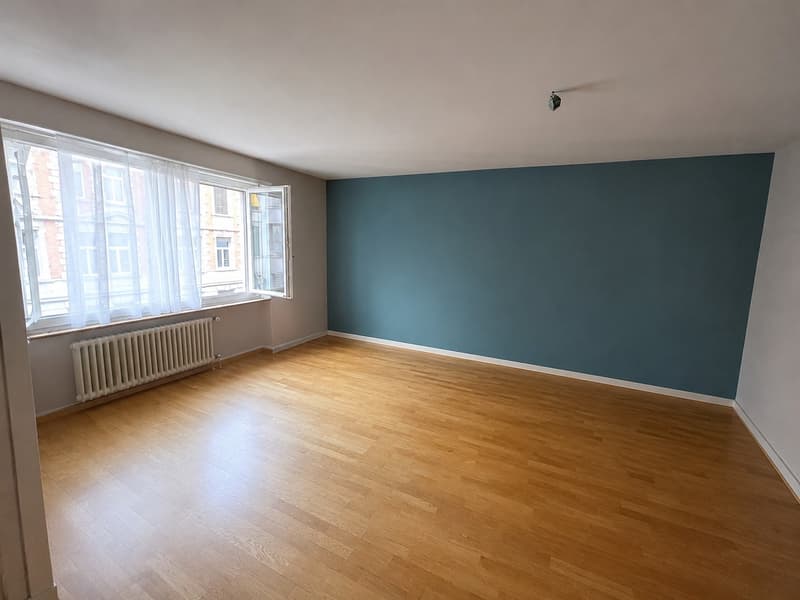 Zimmer Eingang rechts hinten