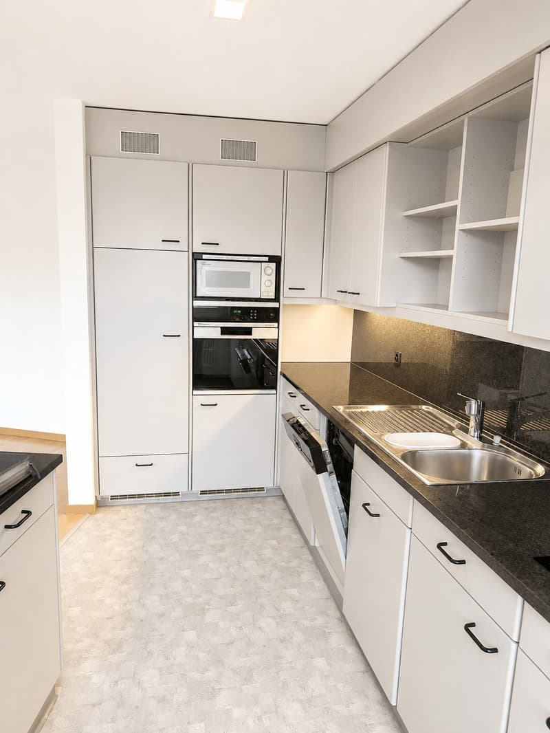 4.5-Zimmerwohnung mit Cheminée in Zentrum von Baden (4)