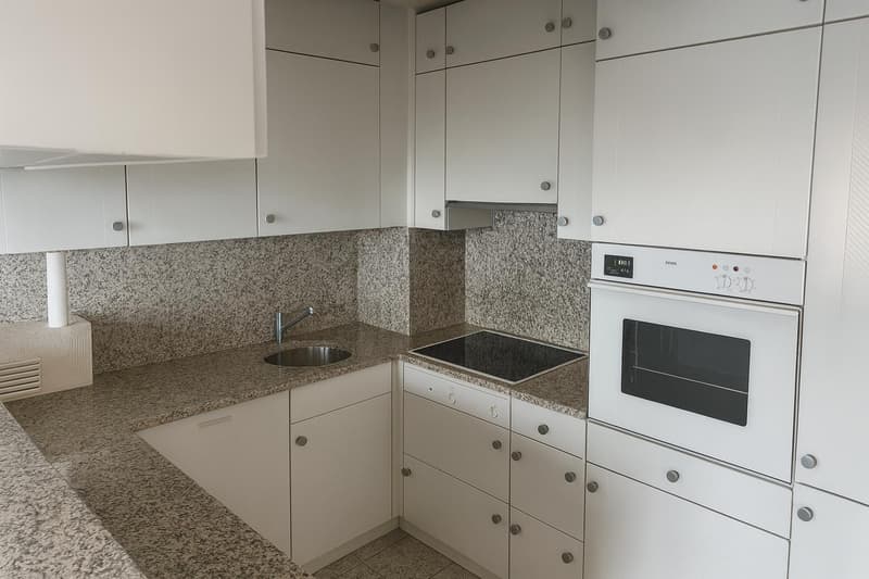 Abitare di lusso e home office sopra i tetti di Zurigo: appartamento elegante di 4,5 locali (7)
