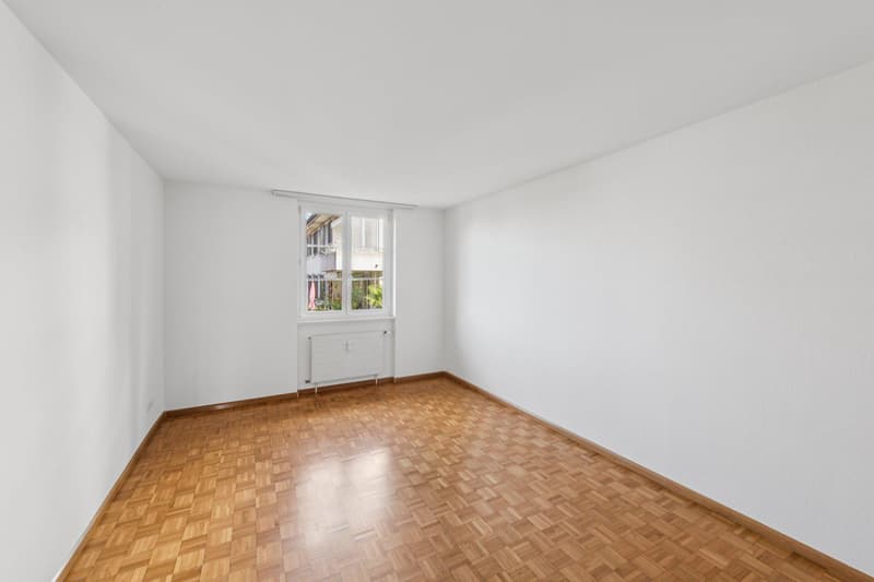 3.5 Zimmerwohnung in Schönenbuch (6)