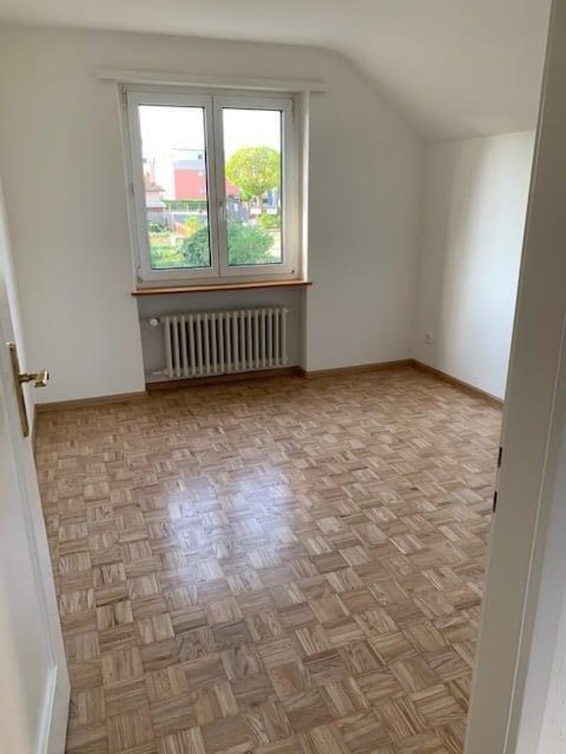 Casa unifamiliare con area circostante ad Augst BL (10)