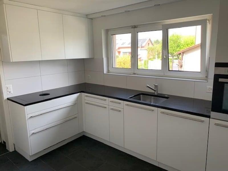 Casa unifamiliare con area circostante ad Augst BL (4)