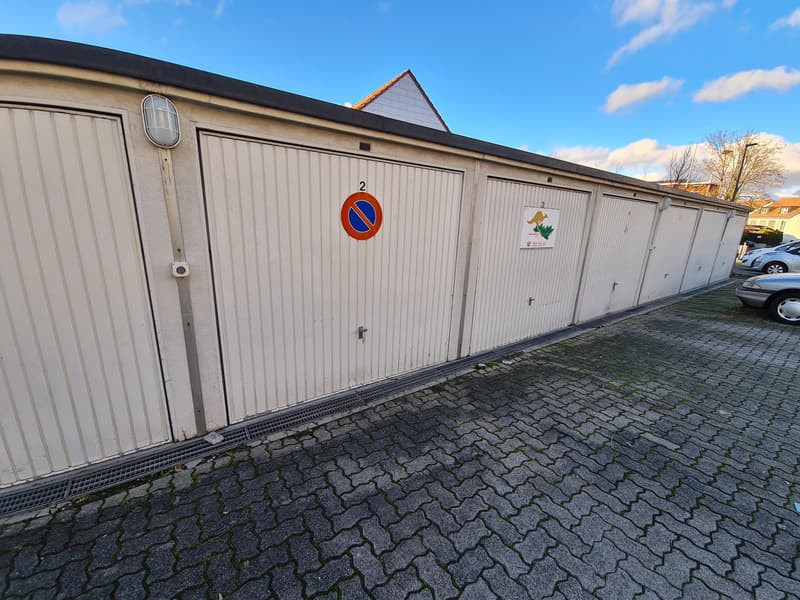 Garage box (1)