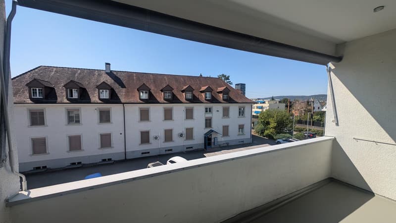 3-Zimmerwohnung in Pratteln mit Balkon (7)