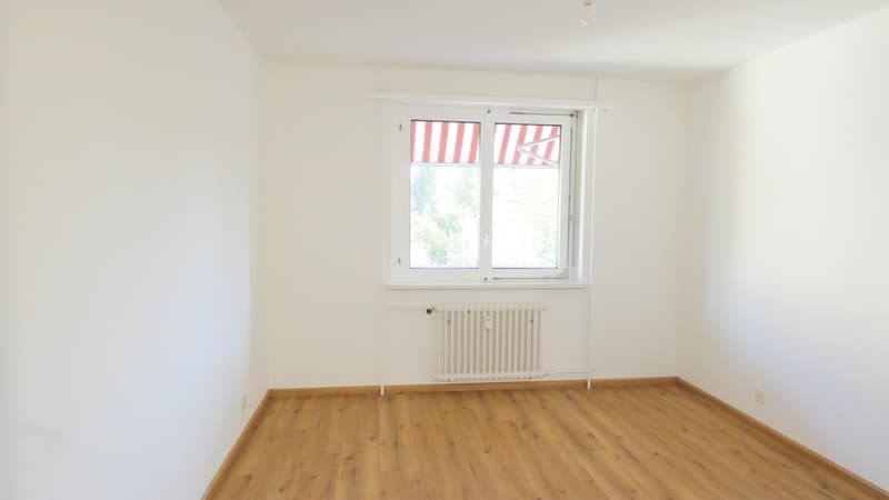 Helle 3.5-Zimmer-Wohnung mit Balkon und praktischem Reduit in Basel (11)