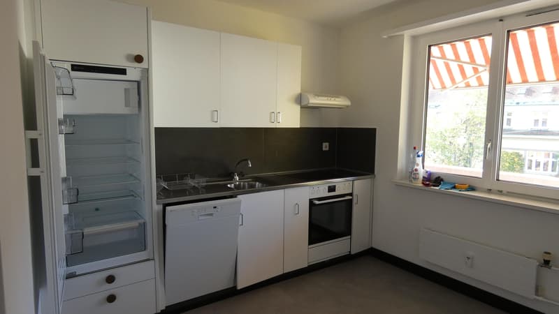 Helle 3.5-Zimmer-Wohnung mit Balkon und praktischem Reduit in Basel (5)