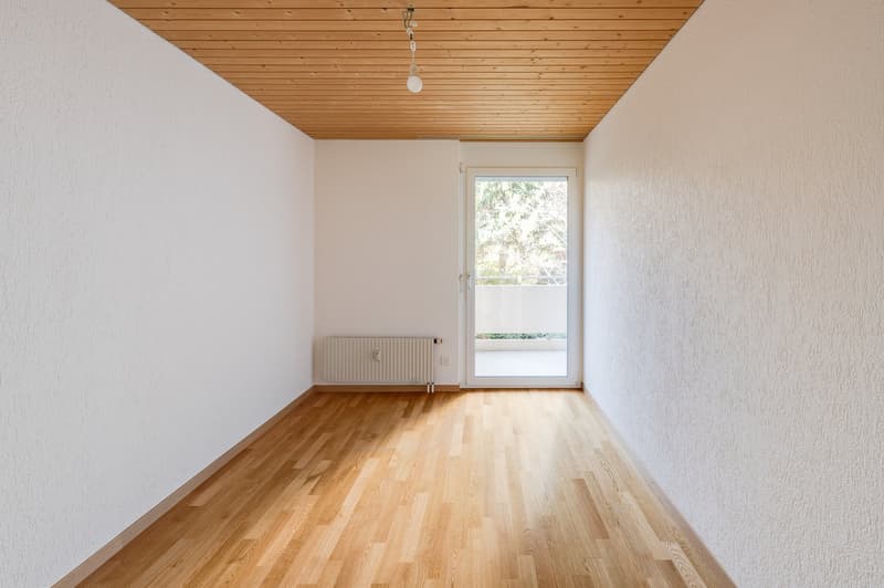 Appartamento moderno con due posti a sedere (8)