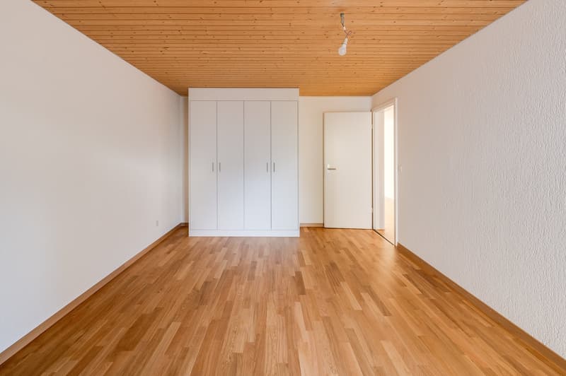 Appartamento moderno con due posti a sedere (6)