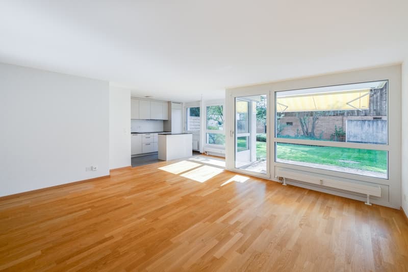 Erdgeschosswohnung mit zwei Sitzplätze und Cheminée (3)