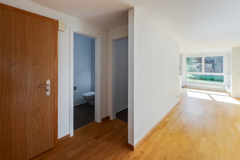 Erdgeschosswohnung mit zwei Sitzplätze und Cheminée (8)
