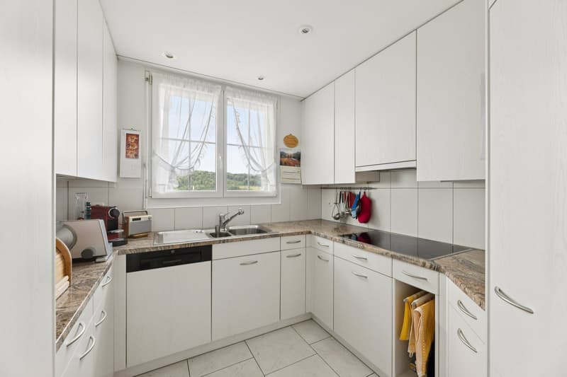Moderne 4.5-Zimmer-Eigentumswohnung in steuergünstigem Wettswil am Albis zu verkaufen (6)