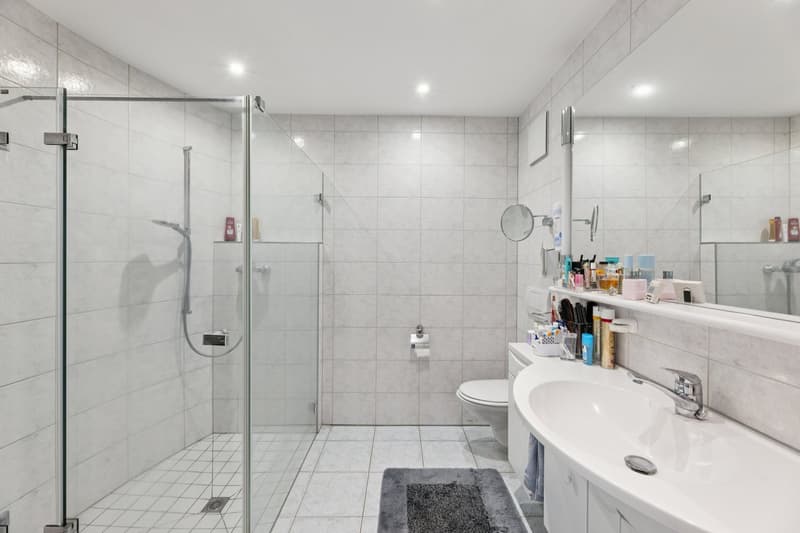 Moderne 4.5-Zimmer-Eigentumswohnung in steuergünstigem Wettswil am Albis zu verkaufen (14)