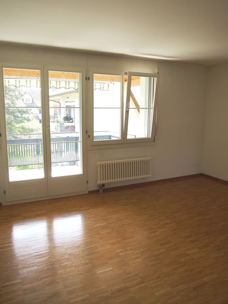 Charmante 3.5-Zimmer-Wohnung mit Balkon in Bonstetten – ab Oktober 2026 verfügbar (4)
