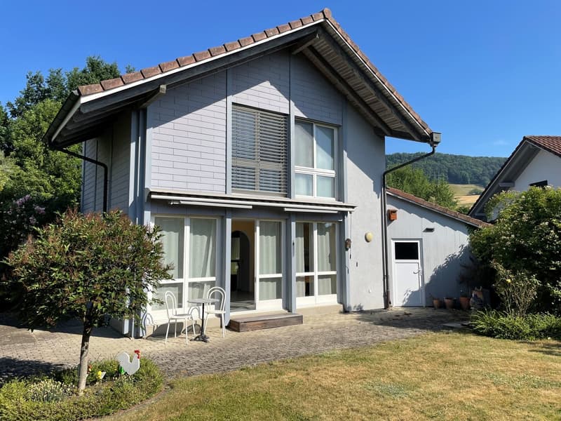 Charmante maison familiale de 6.5 pièces à Lostorf (1)