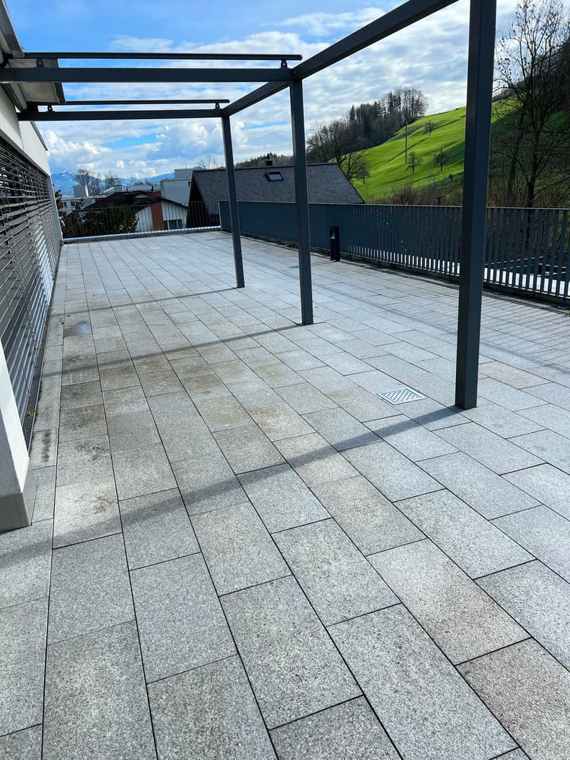 Gepflegte Terrassenwohnung im Eigentumsstandard an sonniger Lage (6)