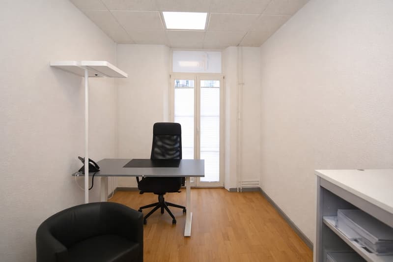 Ganze Etage mit 4 Büros im Herzen von Basel (6)