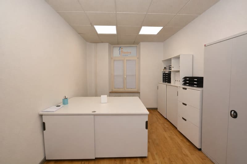 Ganze Etage mit 4 Büros im Herzen von Basel (7)