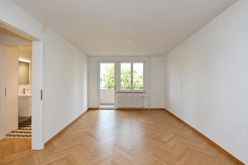 Erstvermietung nach Totalsanierung | Stilvolles Wohnen mit Balkon zum Innenhof (2)