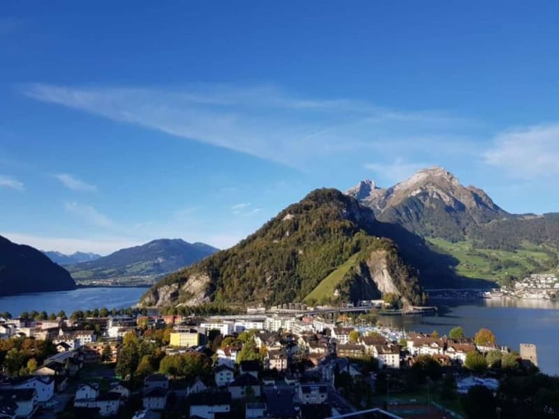 Rêve de maison avec vue sur le lac et panorama montagnard (14)