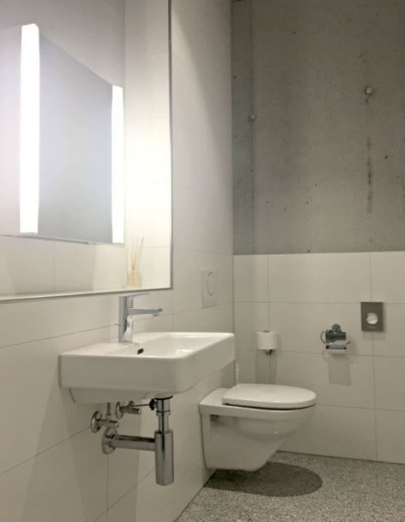 136m² Büro.-/ Gewerbe.- / Praxis.- / Fitness.- oder Therapiefläche (6)