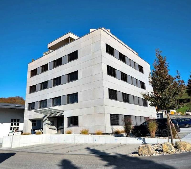 57m² Büro.-/ Gewerbe.- / Praxis.- / Fitness.- oder Therapiefläche (3)