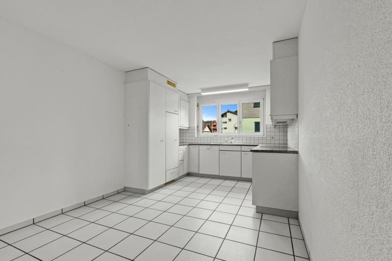 4.5 room apartment in a well-maintained residential area (2)