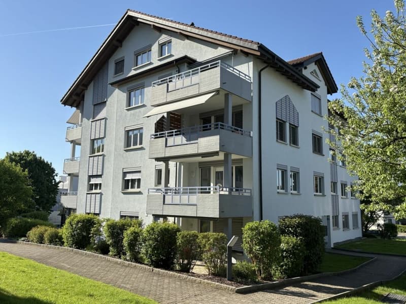 Ihr neues Zuhause: Helle 4½-Zimmer-Wohnung mit Balkon (1)