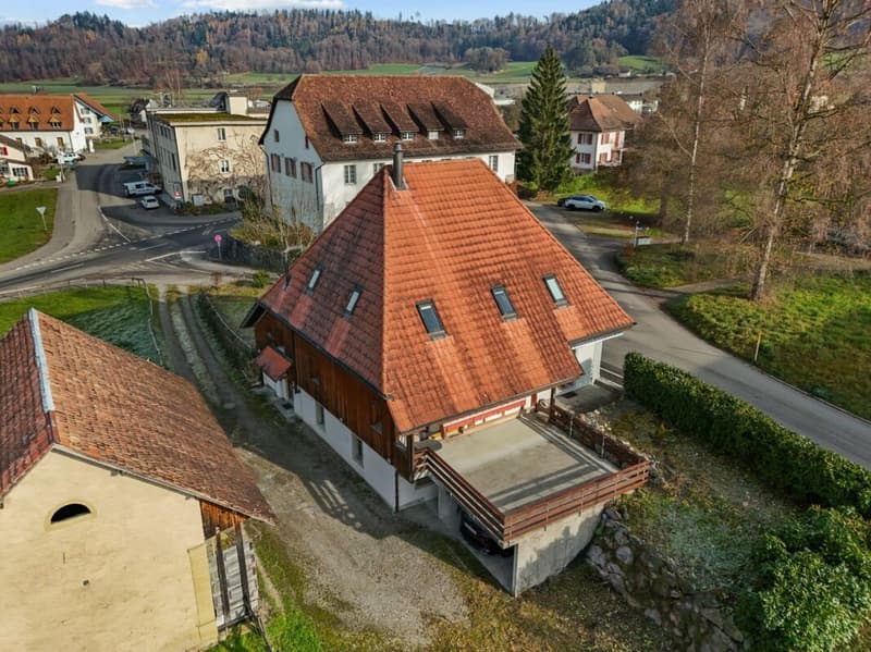 Casa a due famiglie / casa unifamiliare con appartamento (4)