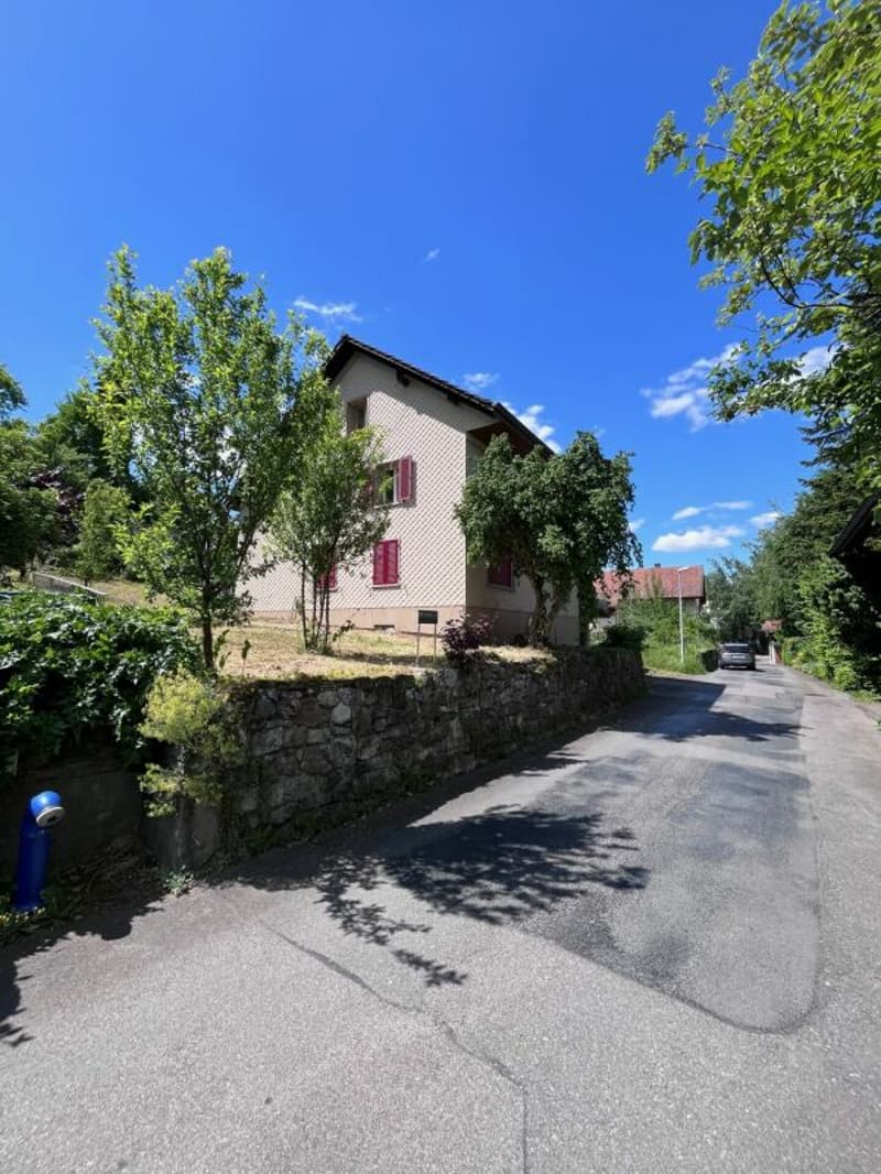 Renovation-requiring old property with building land reserve (14)