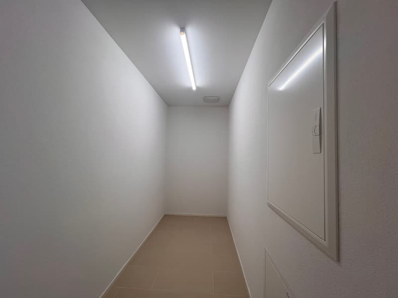 Moderne 1.5-Zimmer-Attikawohnung für Senioren (6)