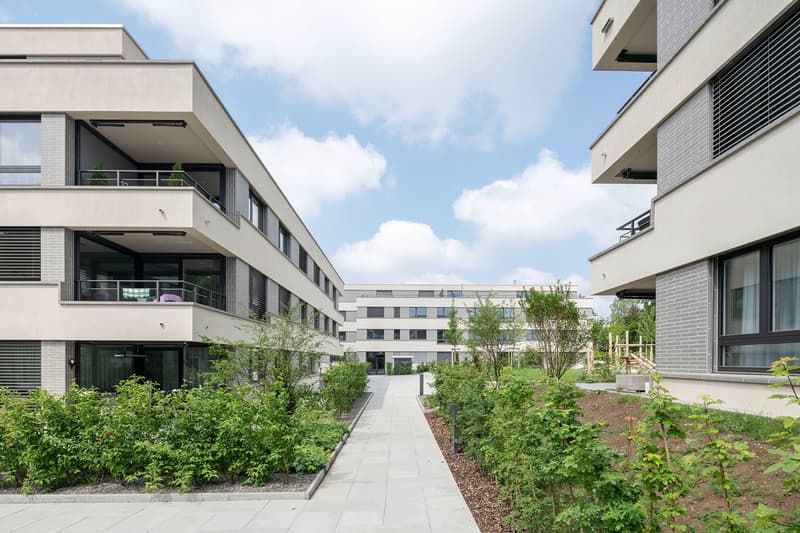 Moderne und lichtdurchflutete Wohnung (7)