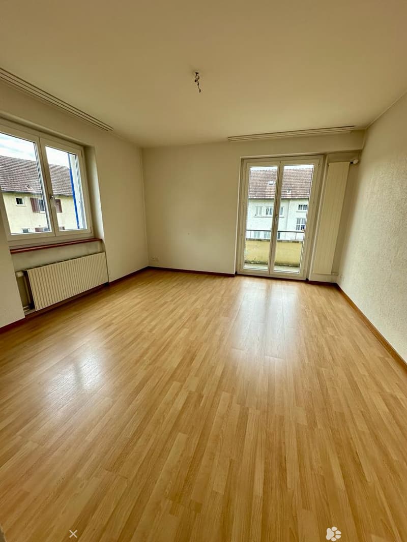 3-Zimmerwohnung in Wohnbaugenossenschaft / App. de 3 pièces dans une coopérative d'habitation (2)