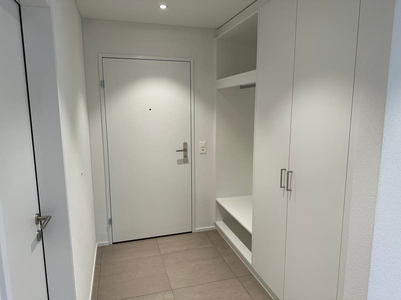 Sonnige 3.5-Zimmer-Wohnung im 2. OG (5)