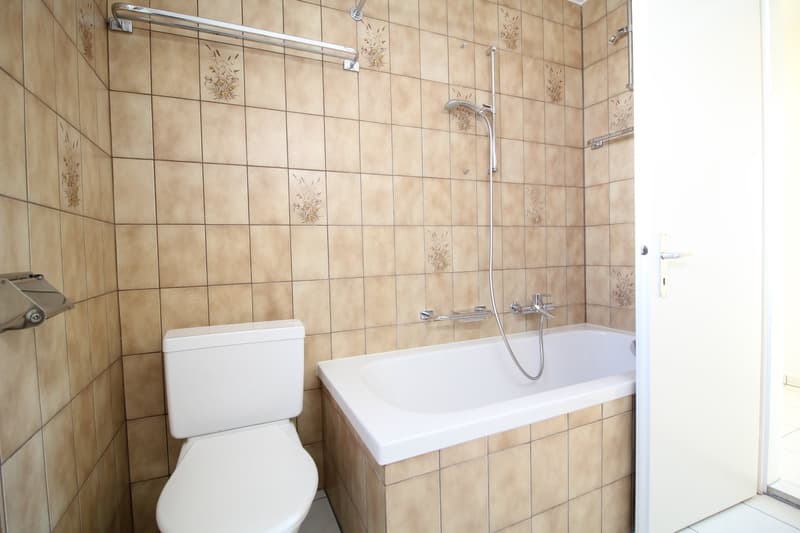 Gemütliche 4-Zimmer-Attikawohnung mit schöner Aussicht an ruhiger Lage (9)