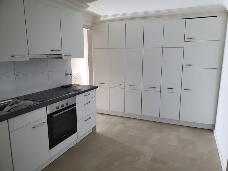 Charmant appartement 3.5 pièces dans un immeuble ancien sur Bahnhofstrasse à Herisau (7)