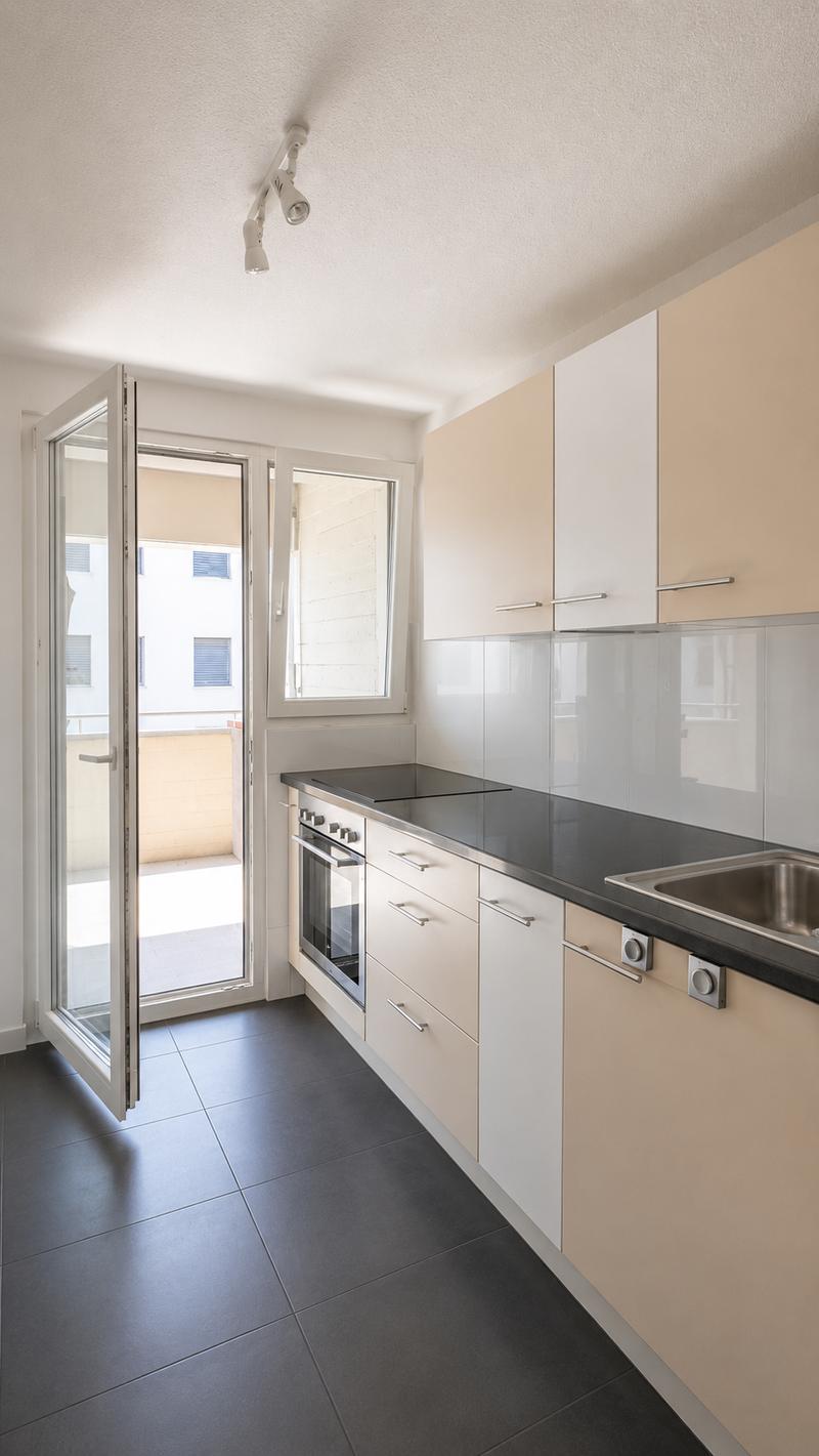 Appartamento luminoso 3.5 locali con balcone al 4° piano – St. Gallen (2)