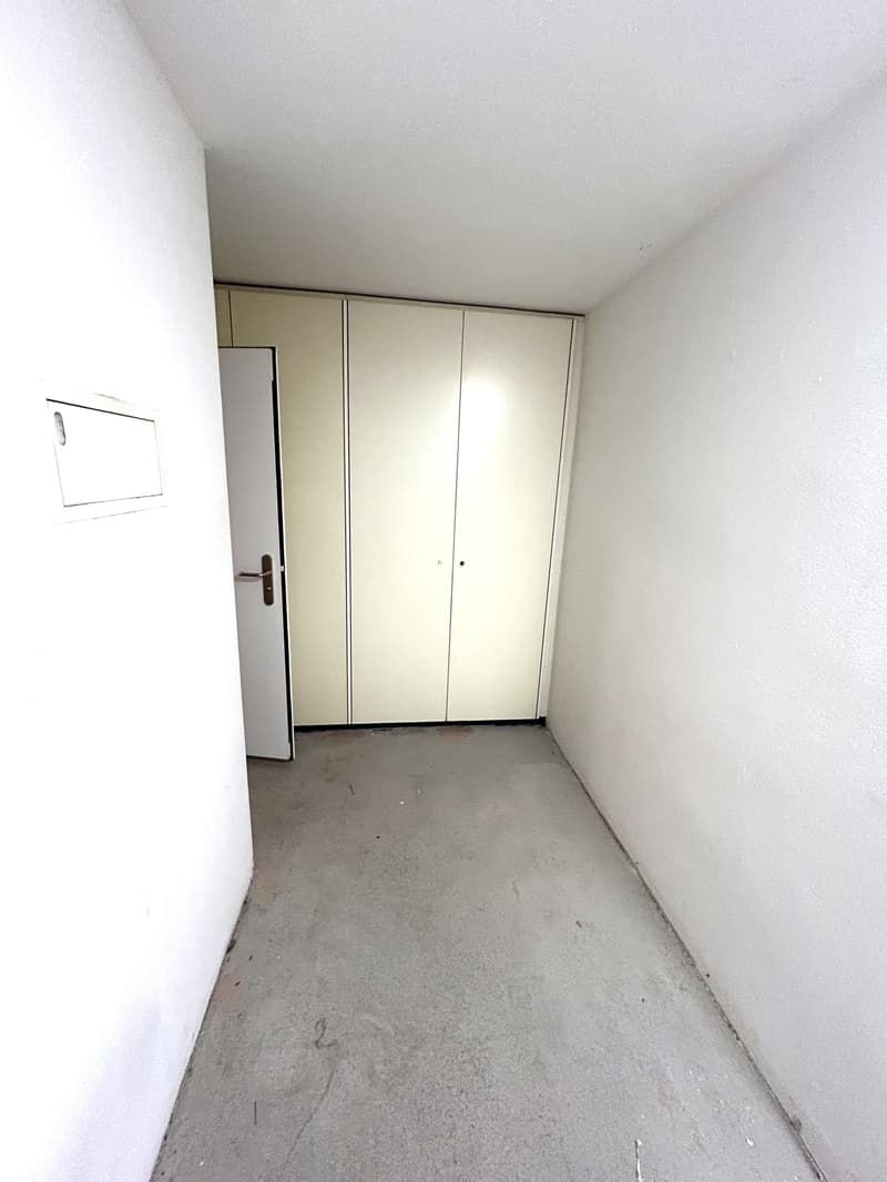 Appartement lumineux 3.5 pièces avec balcon et belle vue à St. Gallen (3)