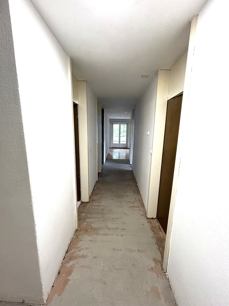 Appartement lumineux 3.5 pièces avec balcon et belle vue à St. Gallen (4)