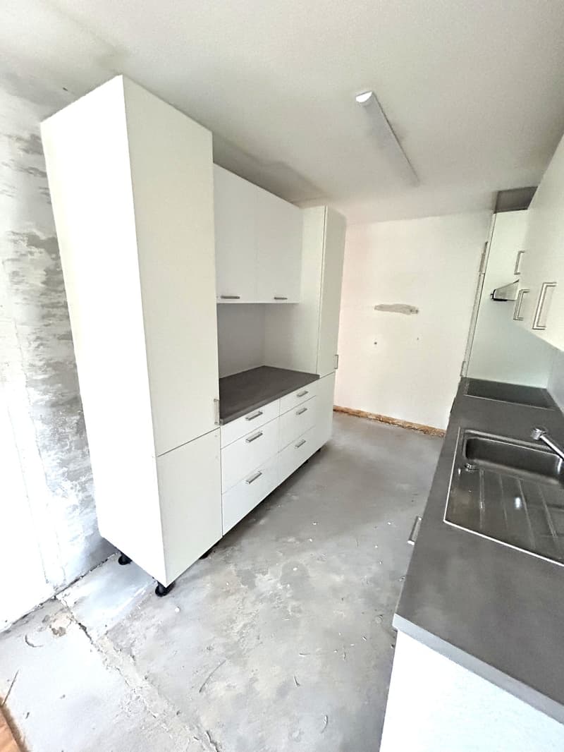 Appartement lumineux 3.5 pièces avec balcon et belle vue à St. Gallen (14)