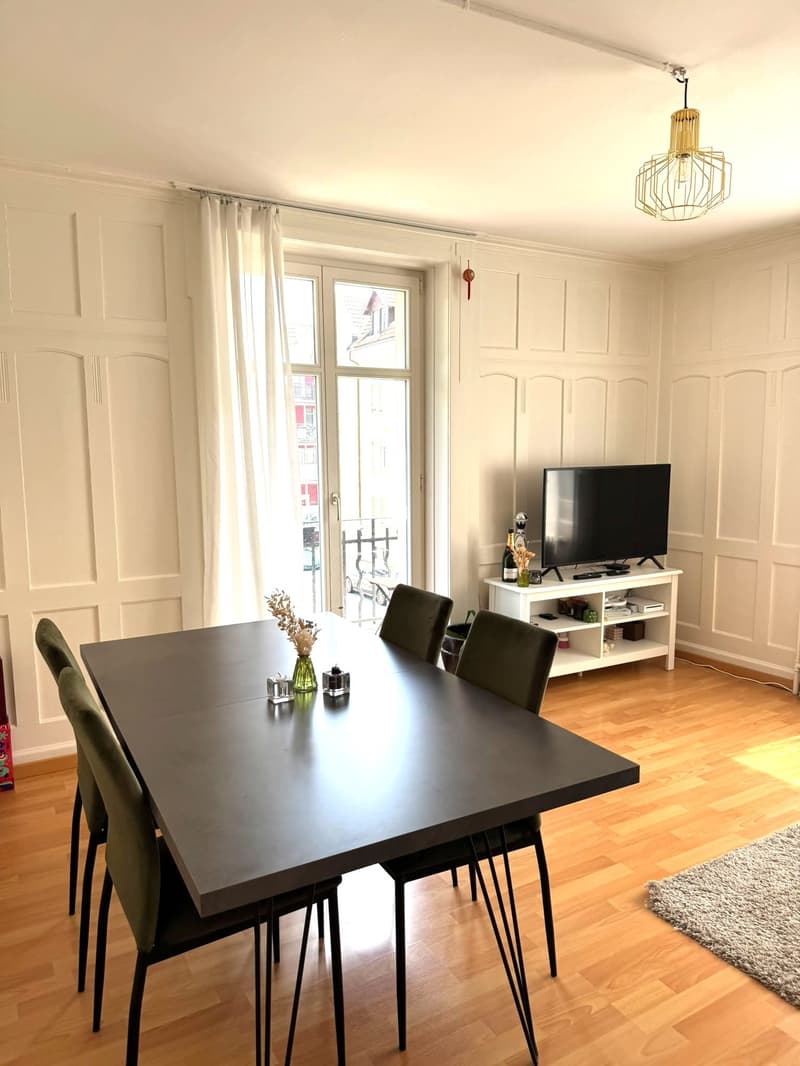 Charming 3-room old building apartment on Pelikanstrasse in St. Gallen (6)