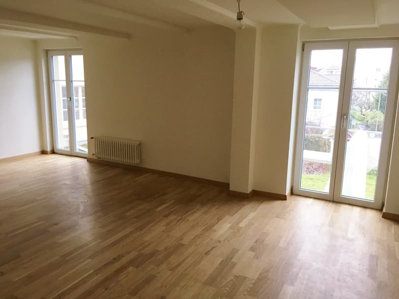 Appartamento di 3 locali luminoso con balcone a Steinach (7)