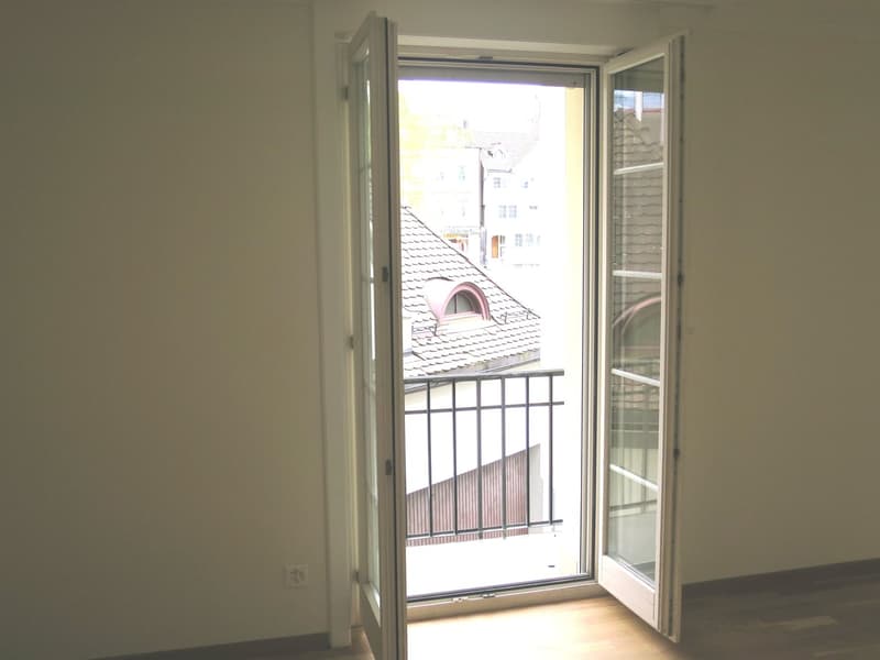 Charmant appartement 2.5 pièces avec balcon dans un immeuble ancien – Herisau (6)