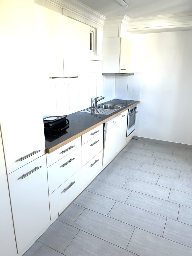Charmante 3.5-Zimmer-Altbauwohnung an der Bahnhofstrasse in Herisau (10)